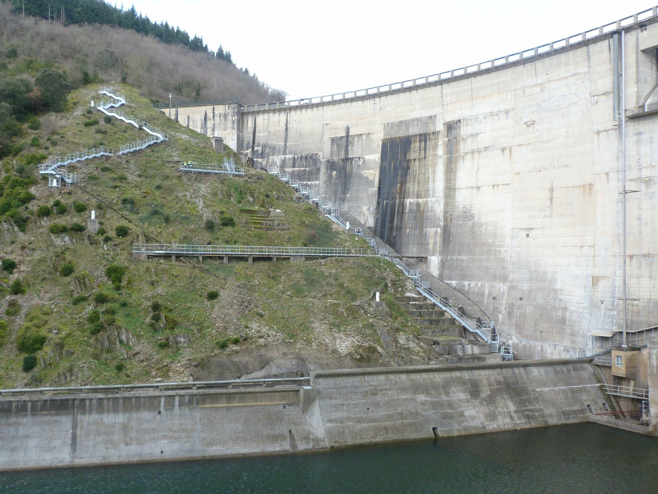 BRL : Sécurisation de l’accès aux appareillages situés en rive droite et à l’aval du barrage des Monts d’Orb (34)