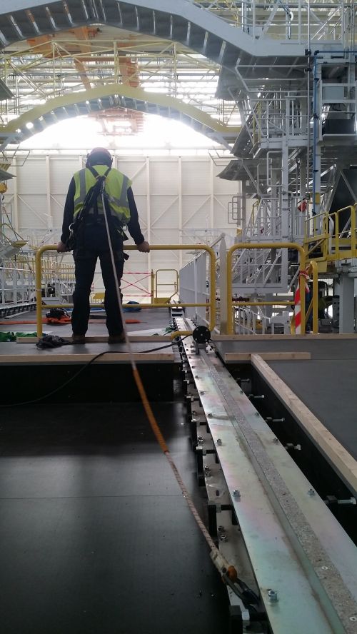 Dossier de la semaine : Mise en situation de travail dans l’atelier de fabrication du BELUGA.